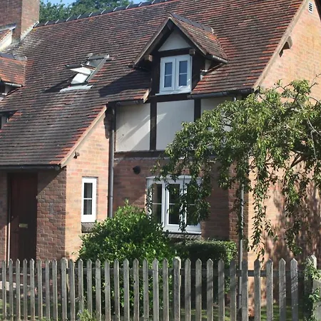 Honeysuckle Cottage Hereford Exterior photo